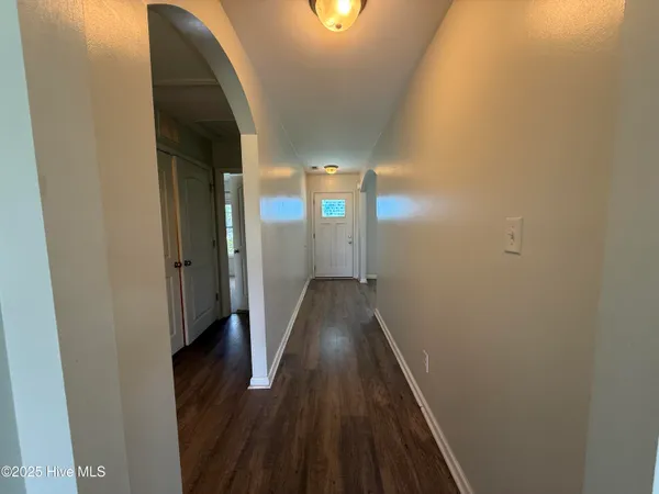 $1,750 | 100 Stonewater Lane, Jacksonville, NC 28546