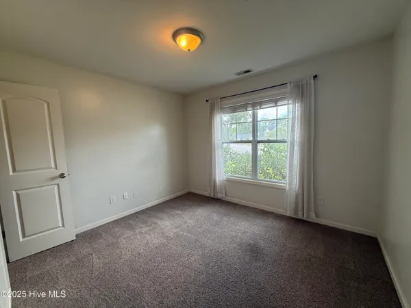 $1,750 | 100 Stonewater Lane, Jacksonville, NC 28546