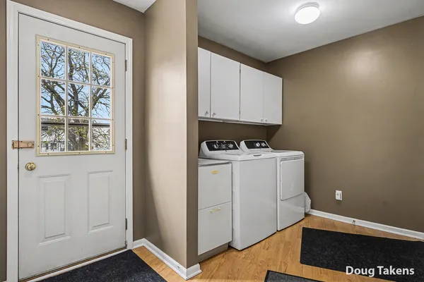 $459,000 | 5381 Bunker Hill Court Southeast, Kentwood, MI 49508