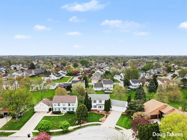 $459,000 | 5381 Bunker Hill Court Southeast, Kentwood, MI 49508