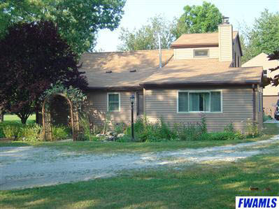 -8729 Winchester Road Fort Wayne, IN 46819 - Photo 2 of 8