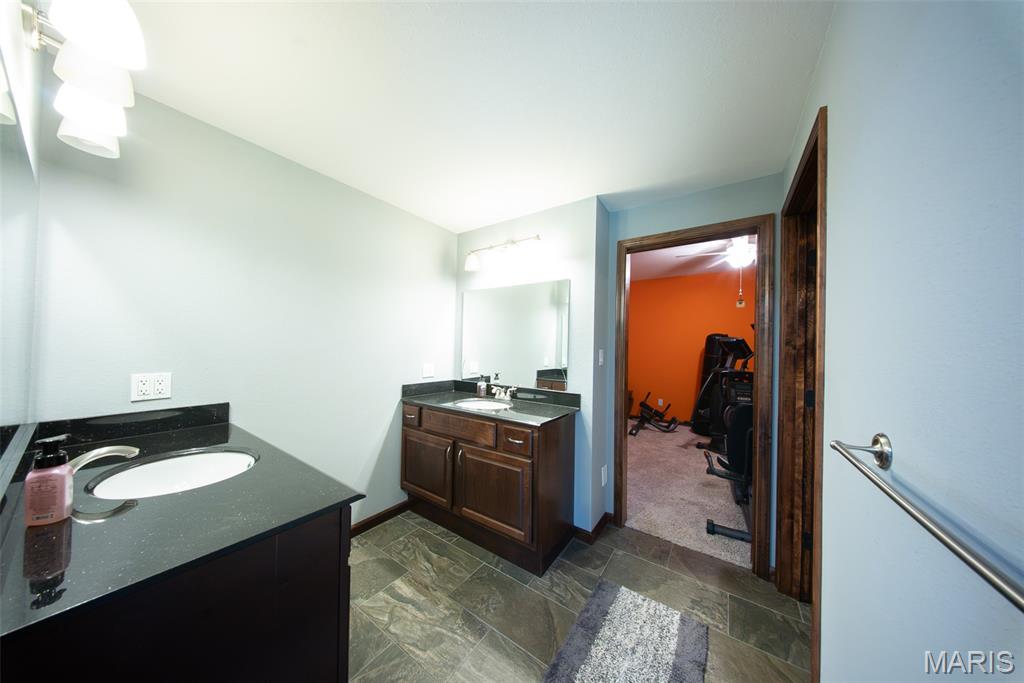 2202 Lindberg Road Cuba, MO 65453 - Photo 24 of 42 Gallery Image 24