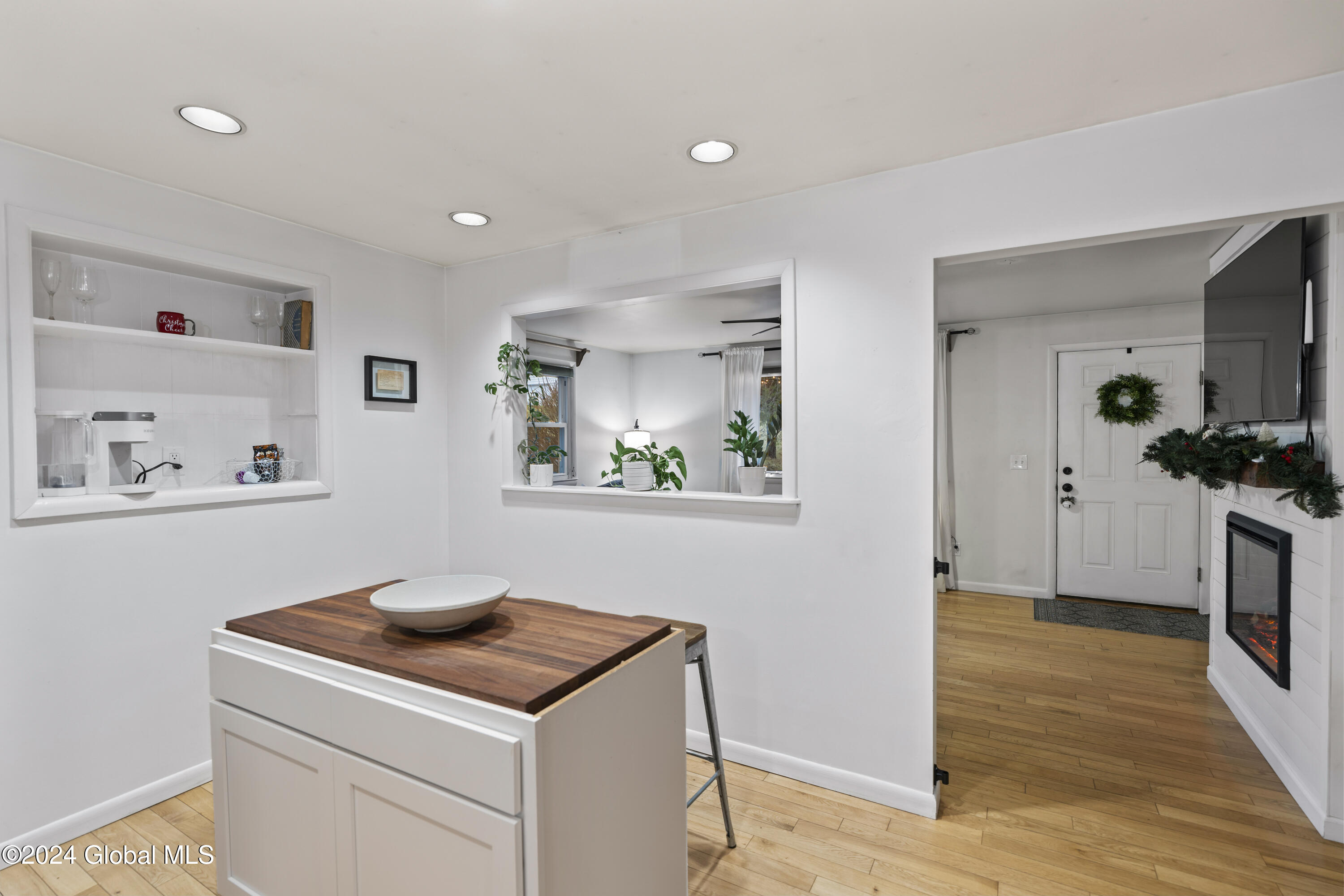 1602 Spring Avenue Wynantskill, NY 12198 - Photo 15 of 43 DSC00755