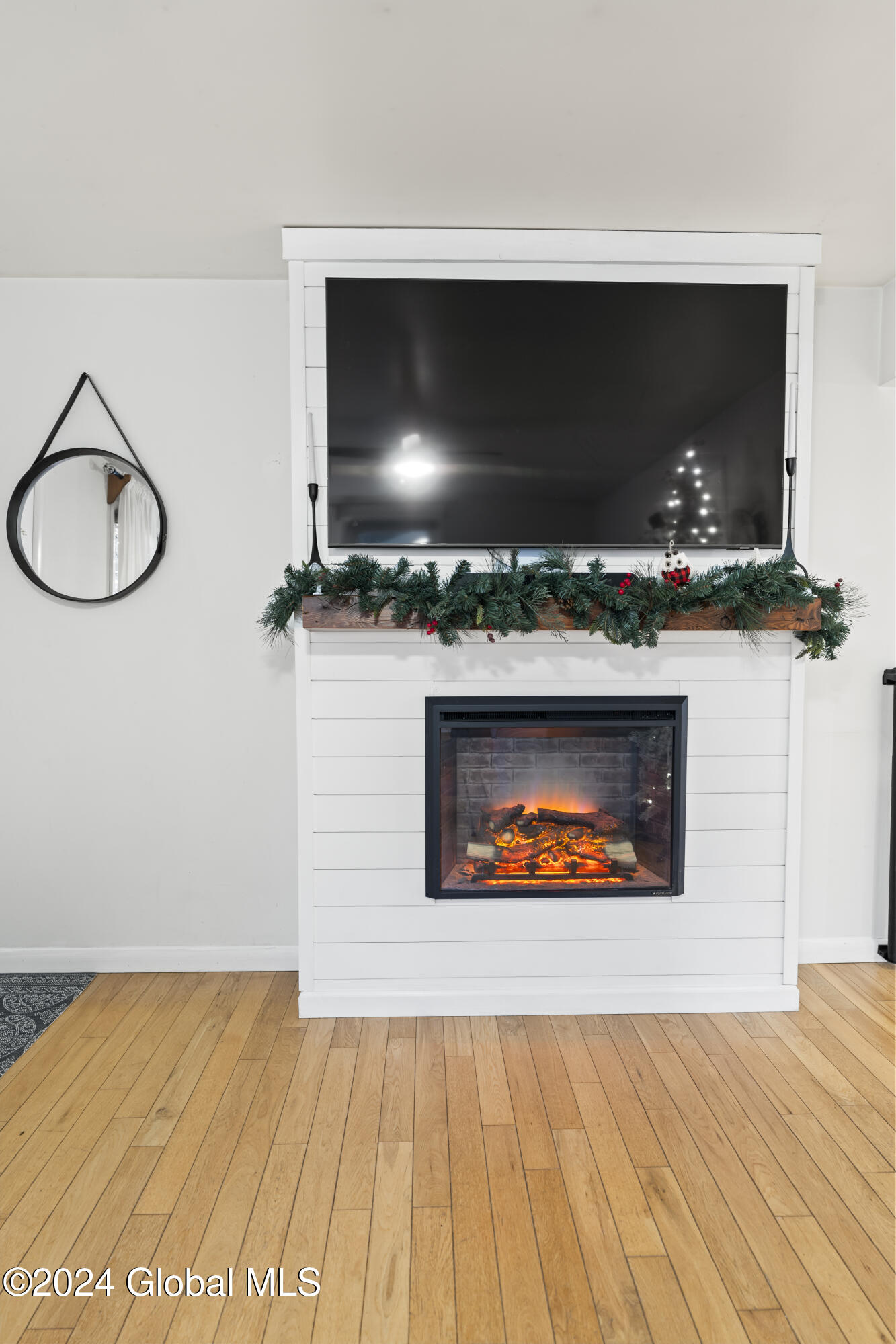 1602 Spring Avenue Wynantskill, NY 12198 - Photo 5 of 43 DSC00743