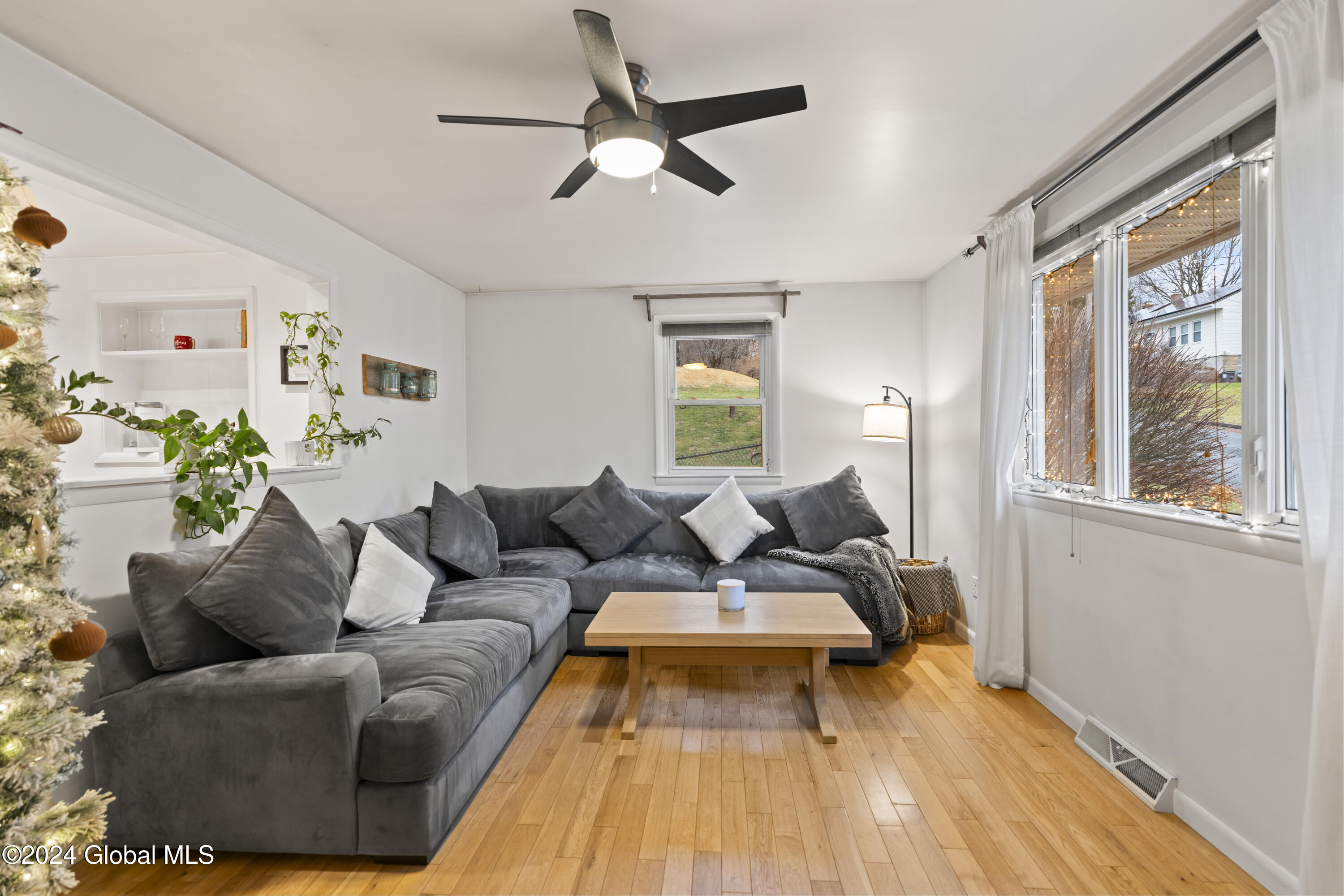 1602 Spring Avenue Wynantskill, NY 12198 - Photo 6 of 43 DSC00737