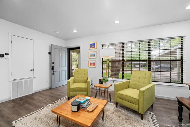 $382,000 | 351 Barbara Drive, San Antonio, TX 78216