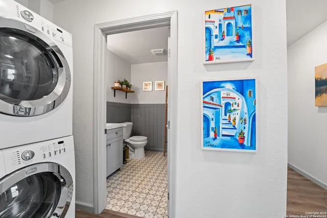 $382,000 | 351 Barbara Drive, San Antonio, TX 78216