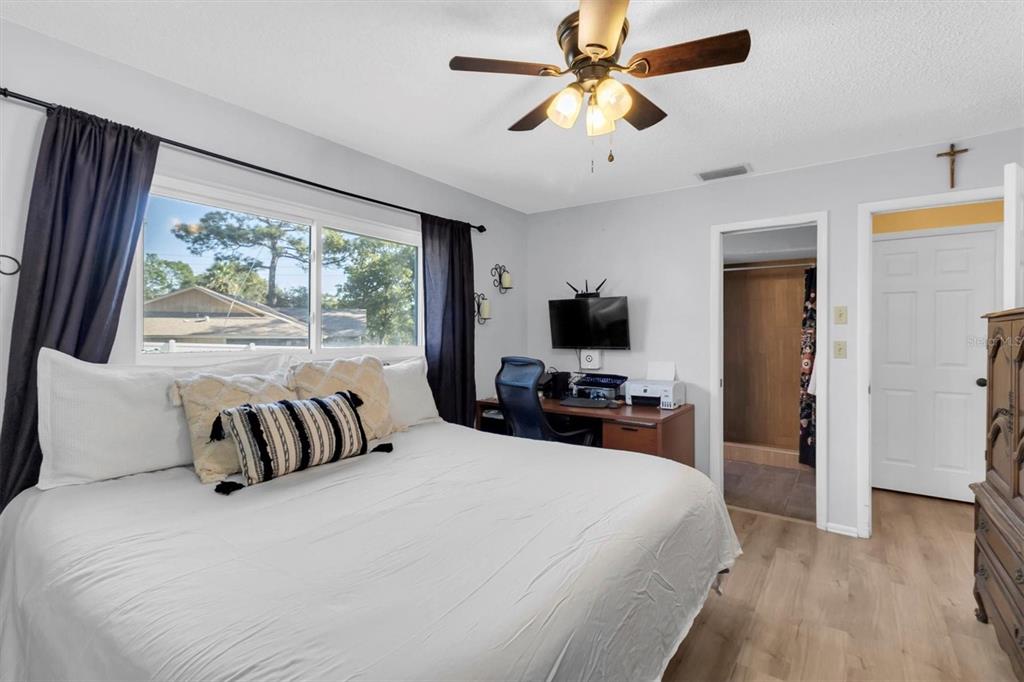 4186 Castle Avenue Spring Hill, FL 34609 - Photo 12 of 31