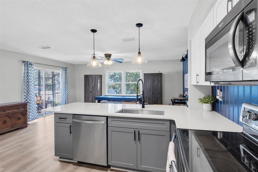 4186 Castle Avenue Spring Hill, FL 34609 - Photo 4 of 31