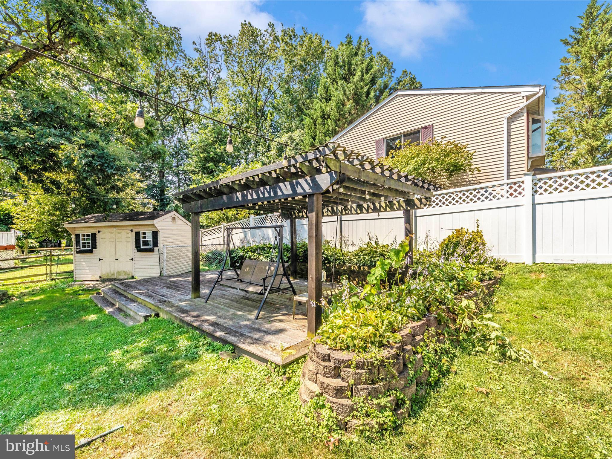 8606 Cottington Road Nottingham, MD 21236 - Photo 46 of 53 Exterior Back