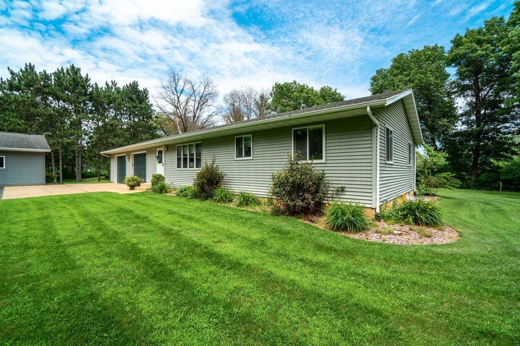 4437 Old Wells Road Eau Claire, WI 54703 - Photo 38 of 65
