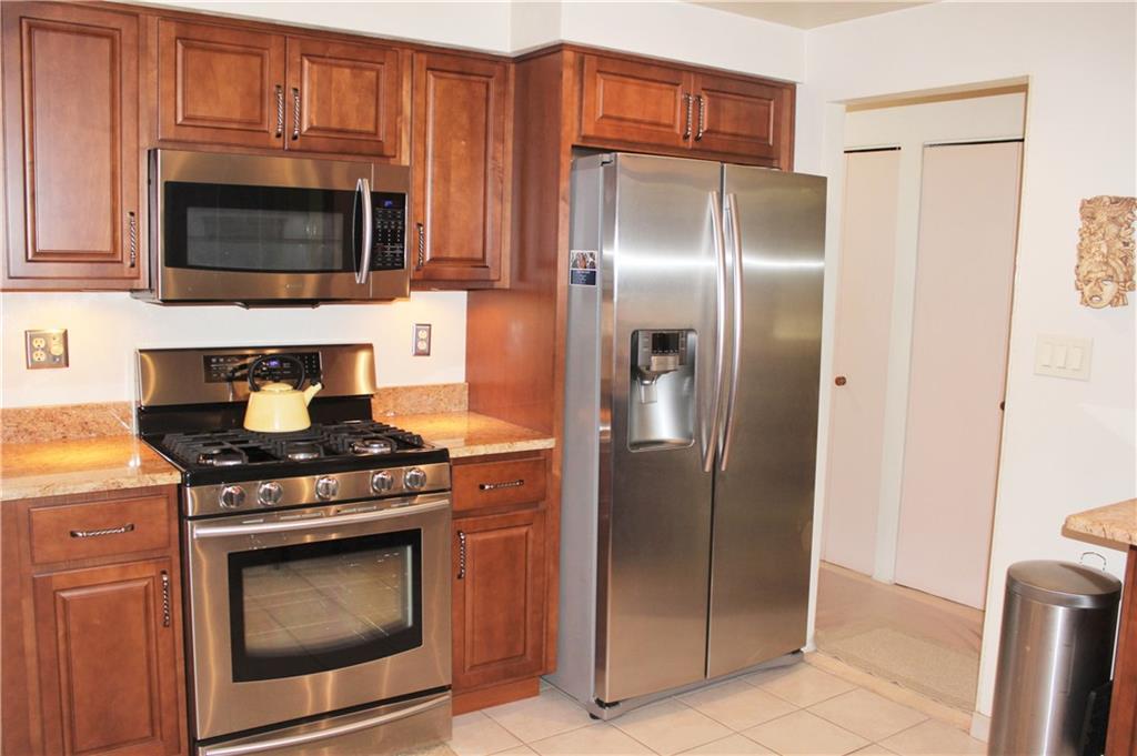834 Beulah Road Pittsburgh, PA 15235 - Photo 11 of 24 Gallery Image 11