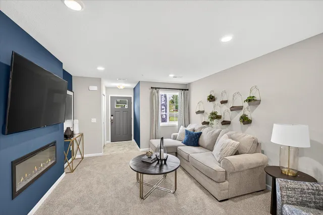 $309,900 | 12658 Pond View Road, Zimmerman, MN 55398