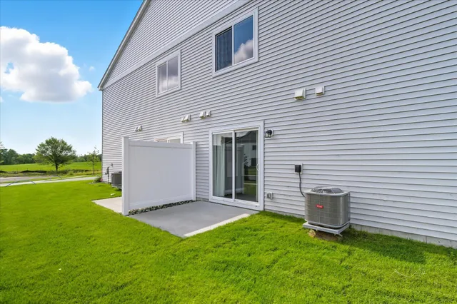 $309,900 | 12658 Pond View Road, Zimmerman, MN 55398