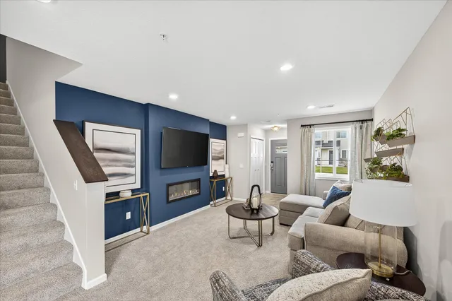 $309,900 | 12658 Pond View Road, Zimmerman, MN 55398