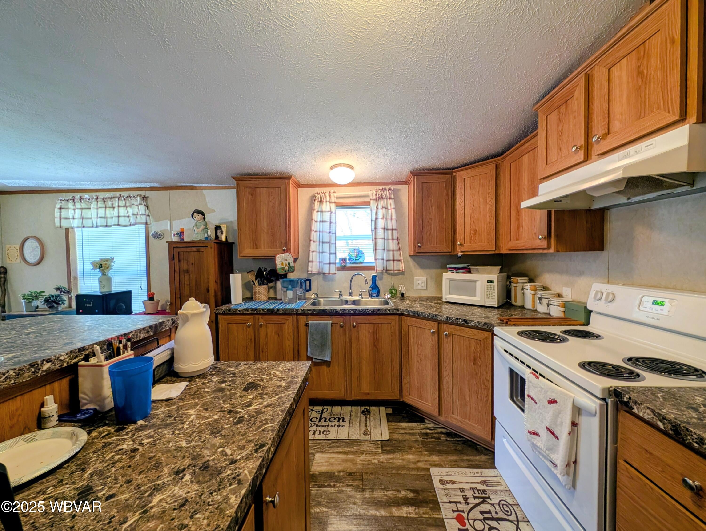 6 Avis Lane Avis, PA 17721 - Photo 6 of 18 Kitchen
