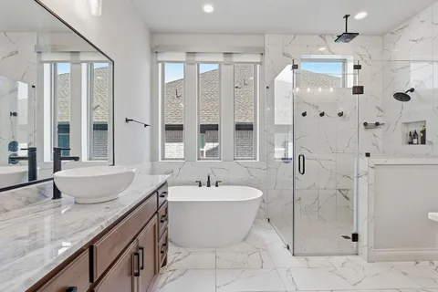 $999,990 | 413 Summerhill Lane, Georgetown, TX 78628