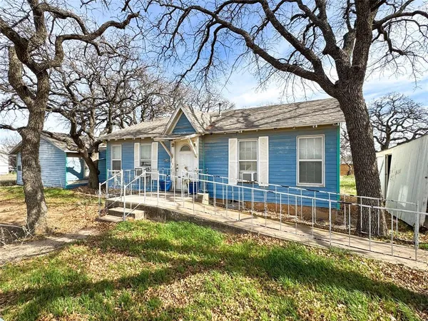 $74,000 | 2007 Avenue East, Cisco, TX 76437