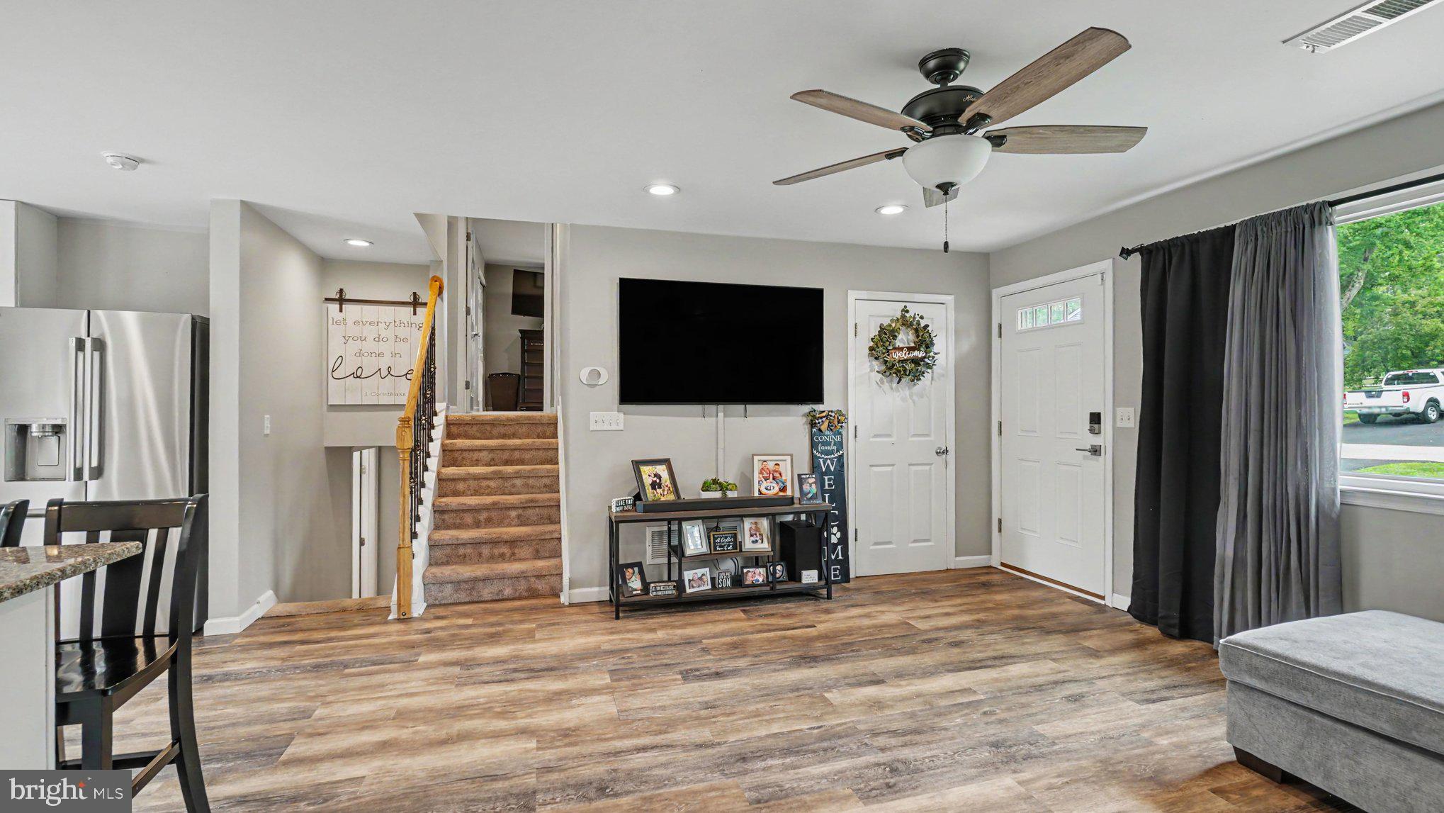 493 Adrian Road Collegeville, PA 19426 - Photo 5 of 33 Gallery Image 5