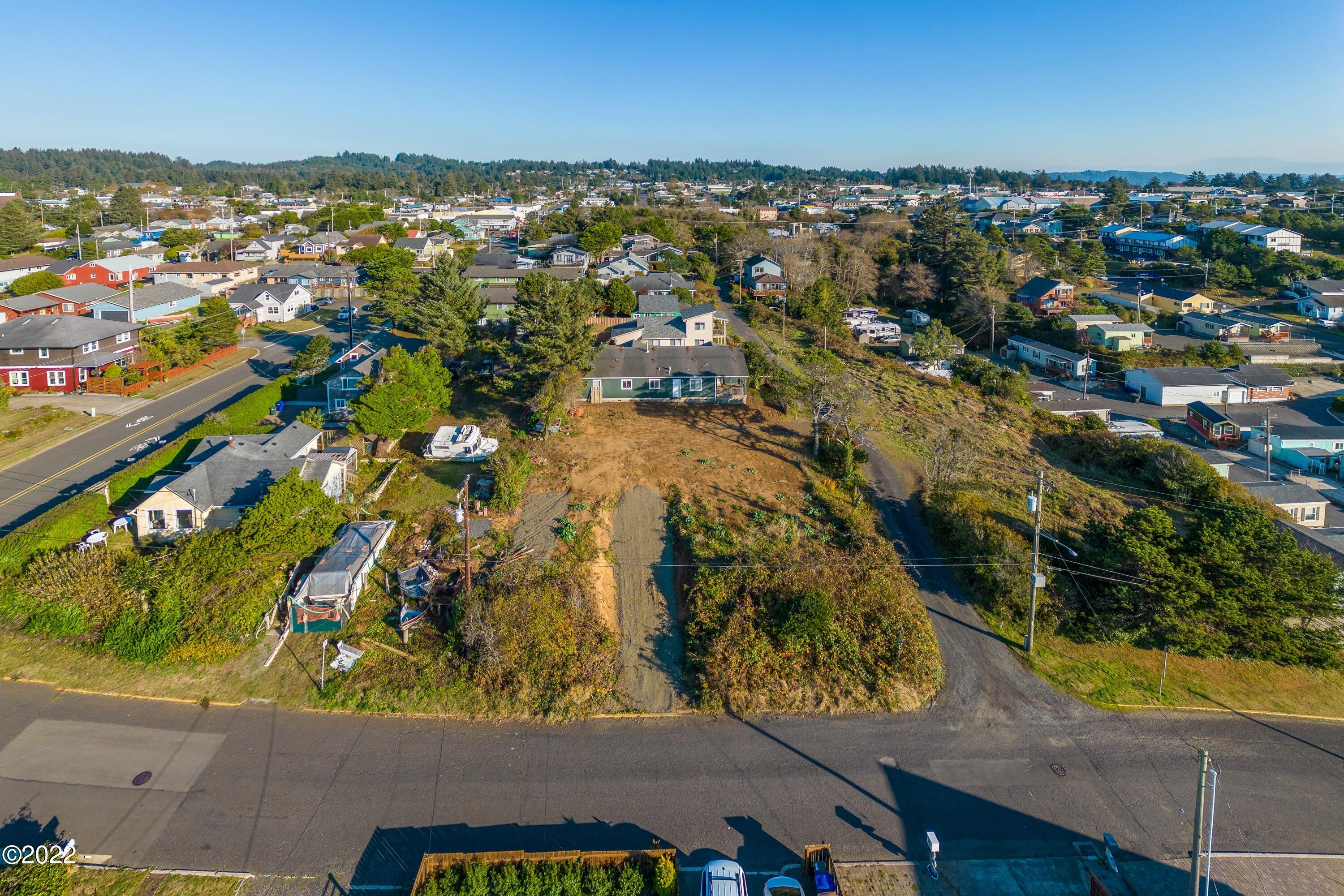 9401 Northwest 5th Street Newport, OR 97365 - Photo 13 of 26 LOT 9400 (17)