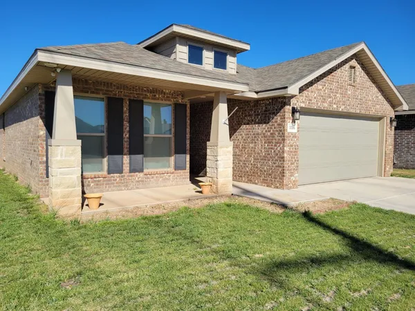 $2,100 | 3316 Viola Avenue, Lubbock, TX 79407