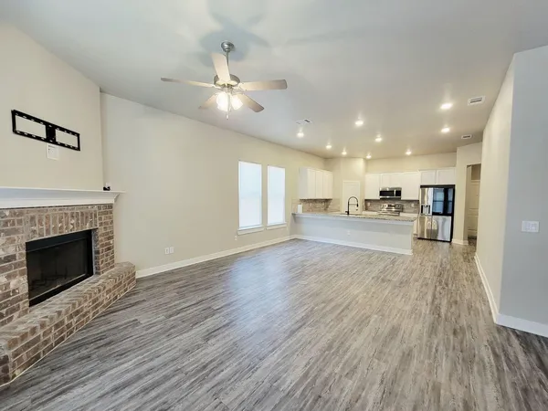$2,100 | 3316 Viola Avenue, Lubbock, TX 79407
