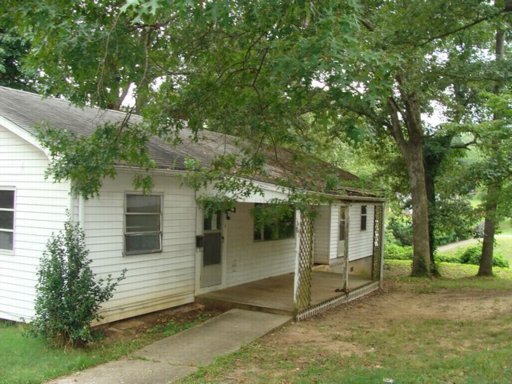 110 West Magnolia Lane Oak Ridge, TN 37830 - Photo 1 of 1 Primary Photo