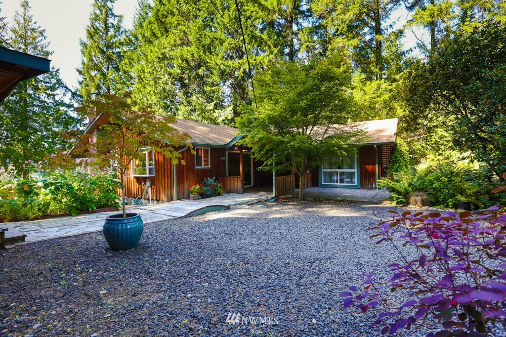 130 East Benson Lake Road Grapeview, WA 98546 - Photo 3 of 24 Gallery Image 3