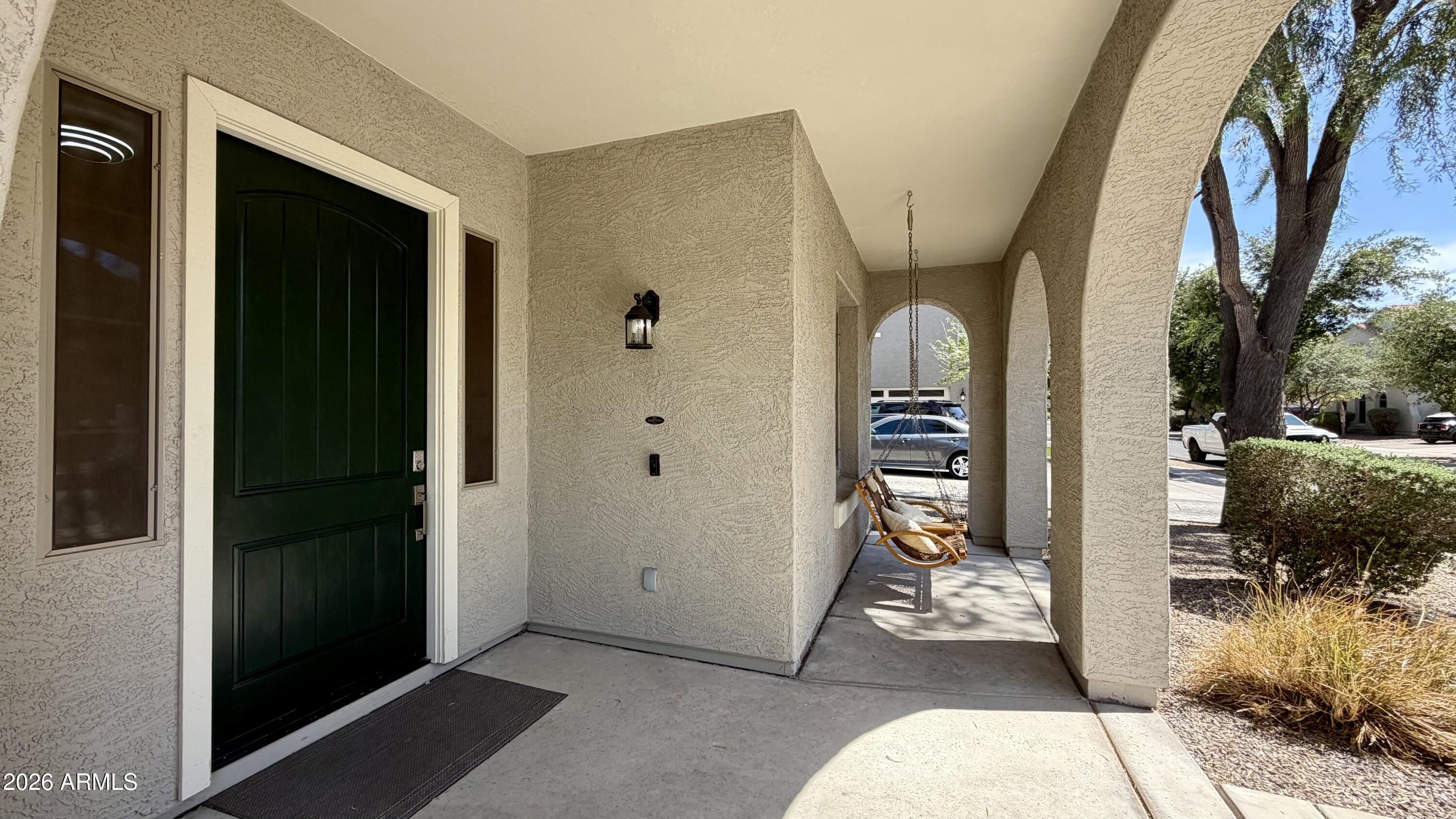 6243 South Rochester Drive Gilbert, AZ 85298 - Photo 4 of 55