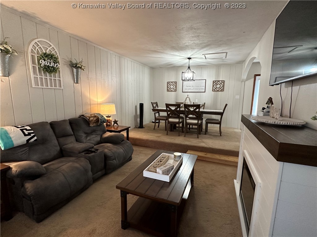 300 Pine Crest Lane Ripley, WV 25271 - Photo 13 of 32 Family Room