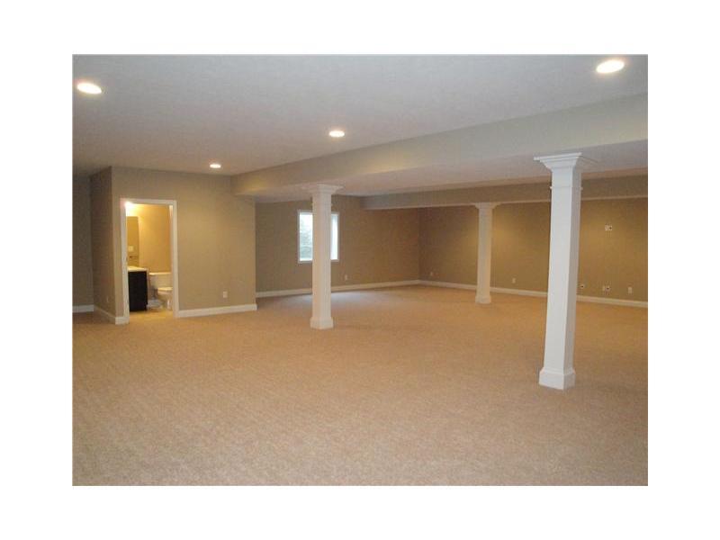 2010 Haverford Road Carmel, IN 46032 - Photo 20 of 23 Gallery Image 20