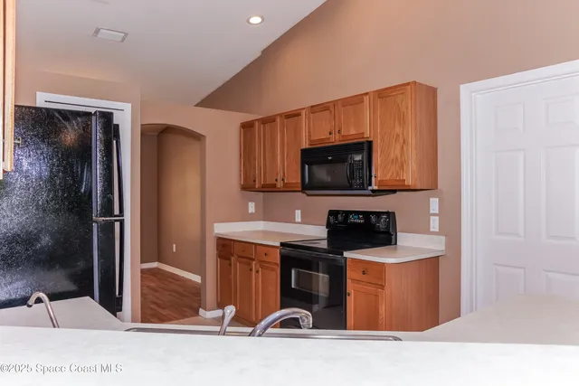 $1,920 | 225 Gordon Road Northwest, Palm Bay, FL 32907