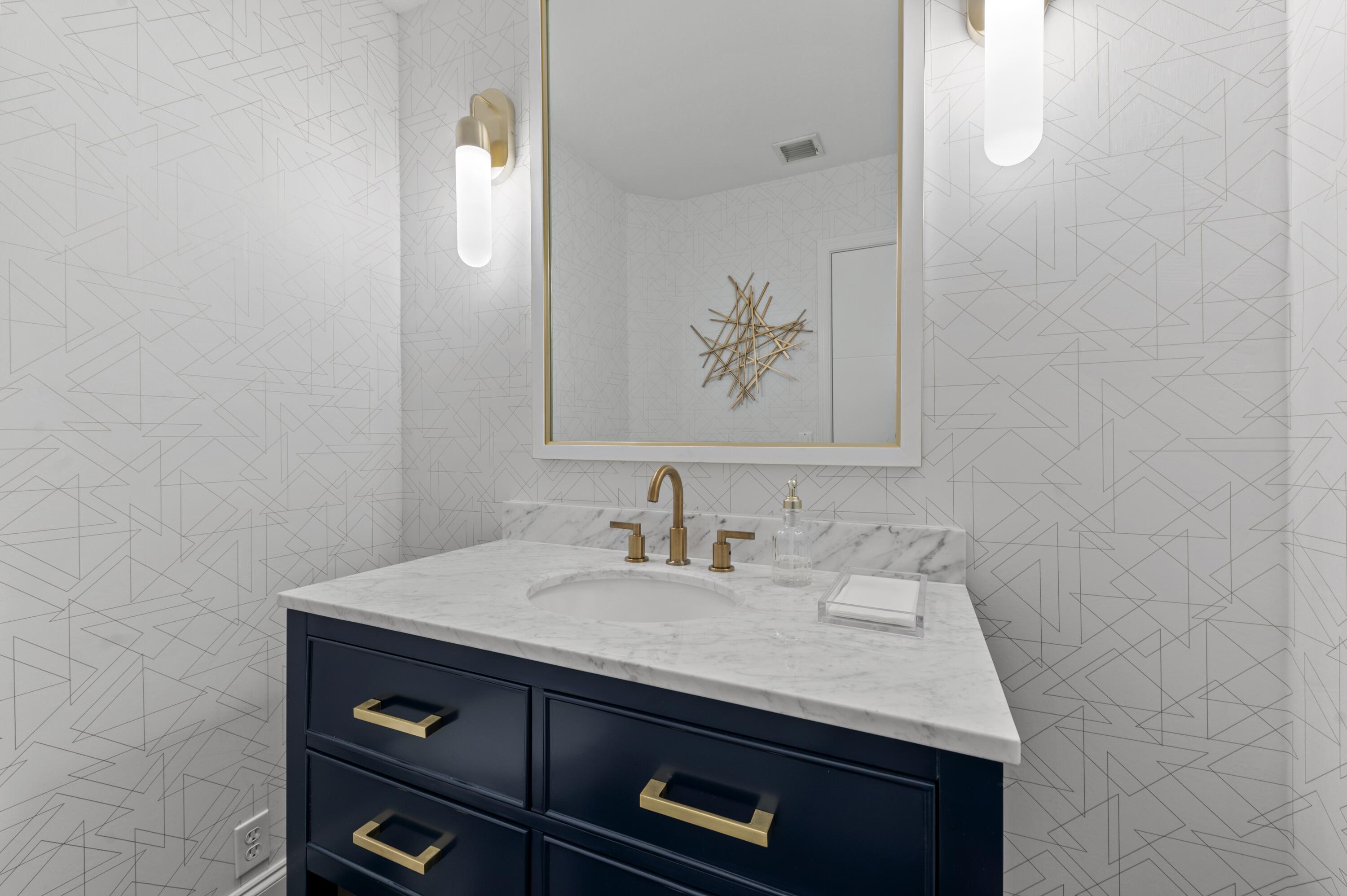 8330 Sawpine Road Delray Beach, FL 33446 - Photo 17 of 18 17_8330SawpineRd_199_PowderRoom_HiRes