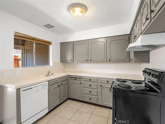 $175,000 | 3749 North Fruit Avenue, Unit A, Fresno, CA 93705