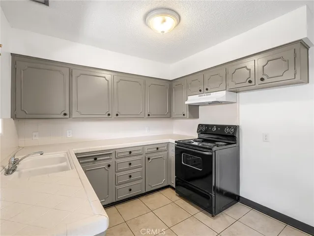 $175,000 | 3749 North Fruit Avenue, Unit A, Fresno, CA 93705