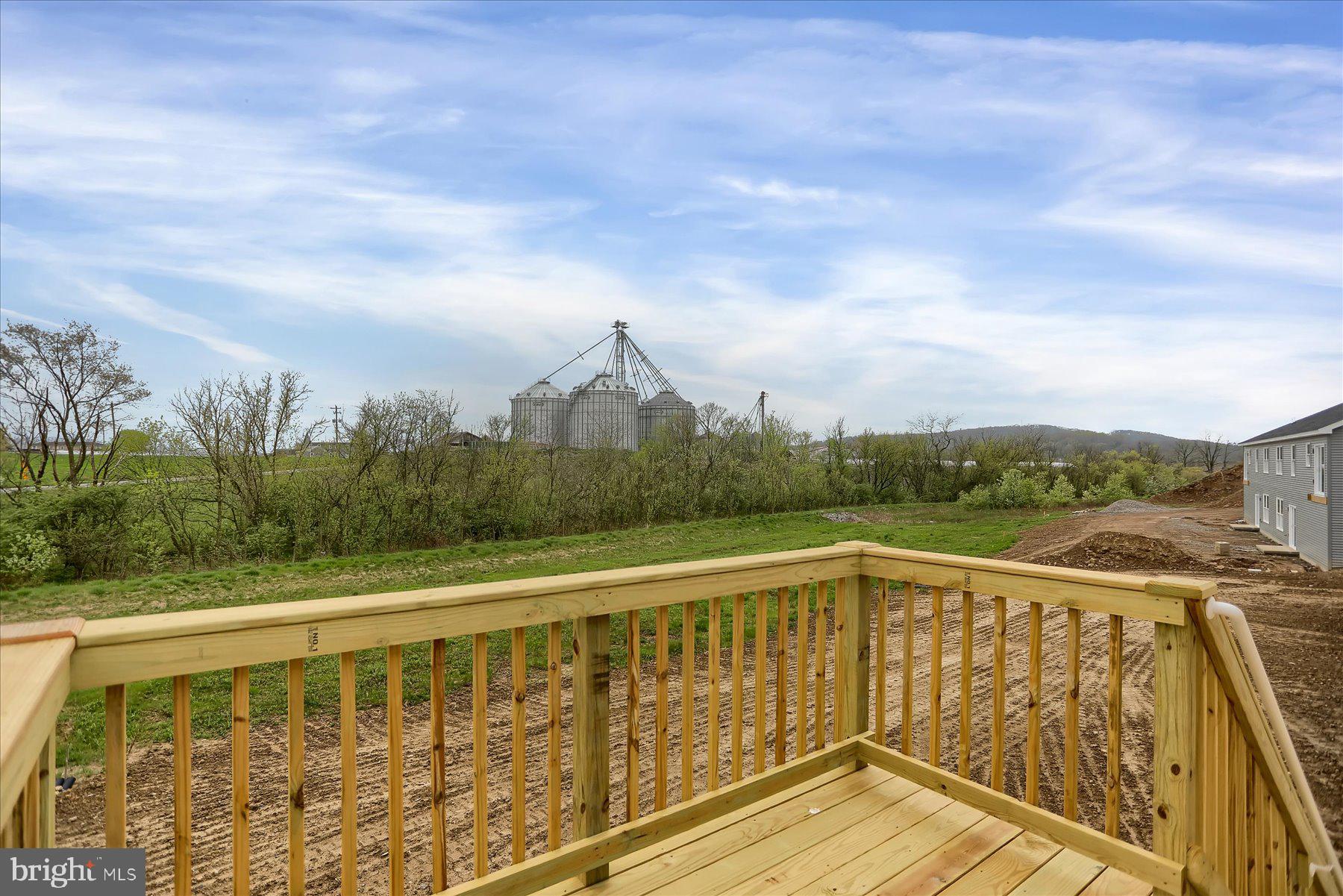 79 St Andrews Way Selinsgrove, PA 17870 - Photo 3 of 27