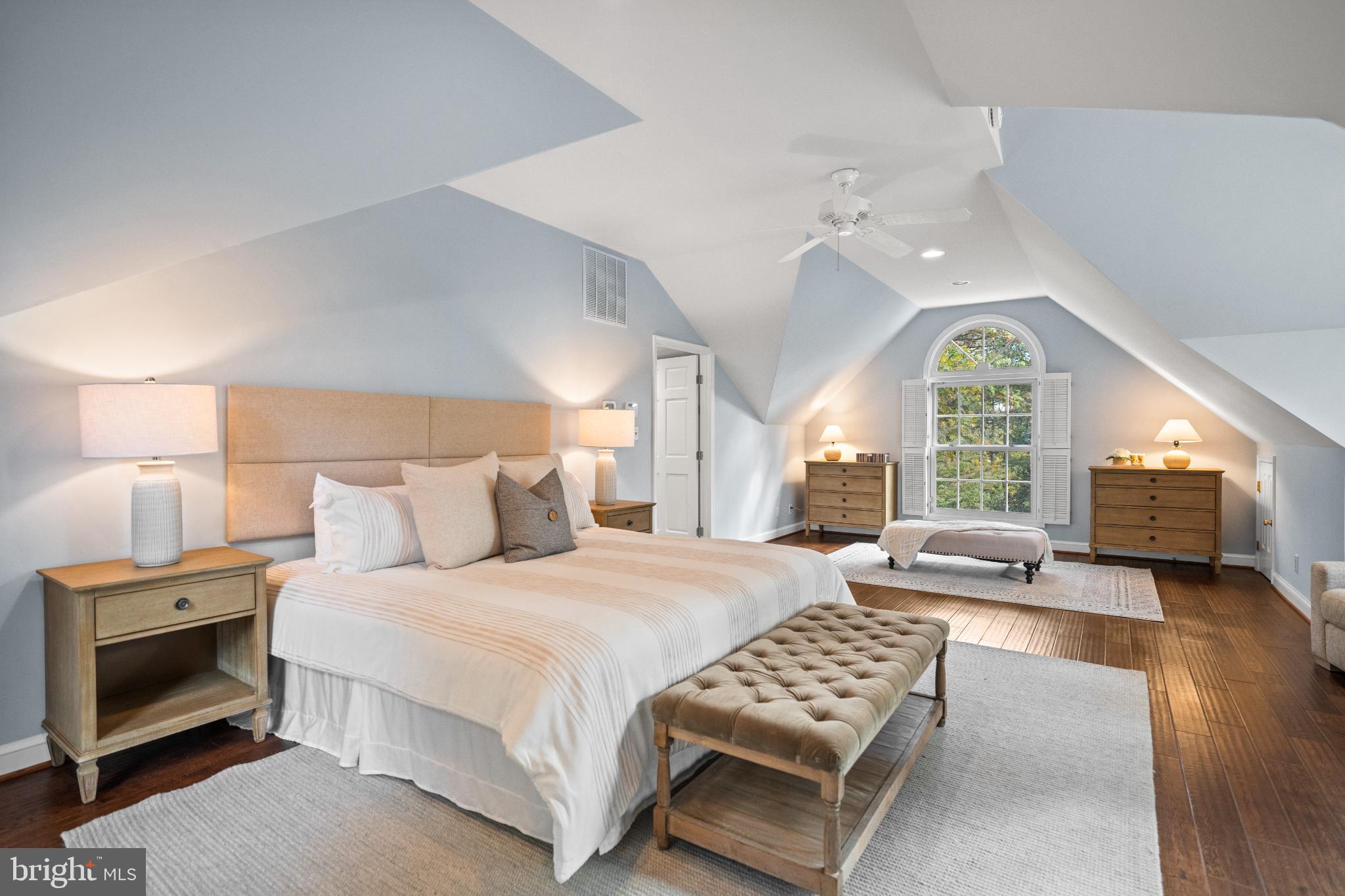 6710 Wemberly Way McLean, VA 22101 - Photo 25 of 46