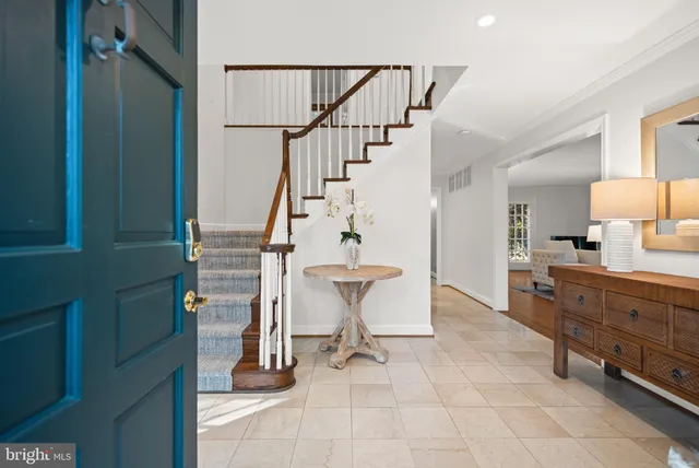 $2,795,000 | 6710 Wemberly Way, McLean, VA 22101