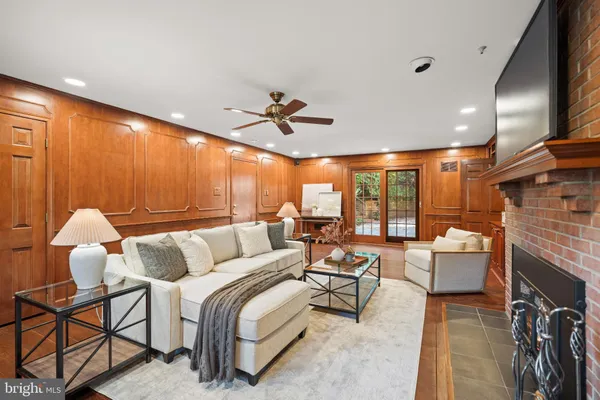 $2,795,000 | 6710 Wemberly Way, McLean, VA 22101