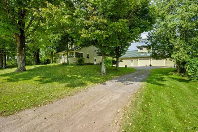 $475,000 | 3143 McConnellsville Road, Vienna, NY 13308