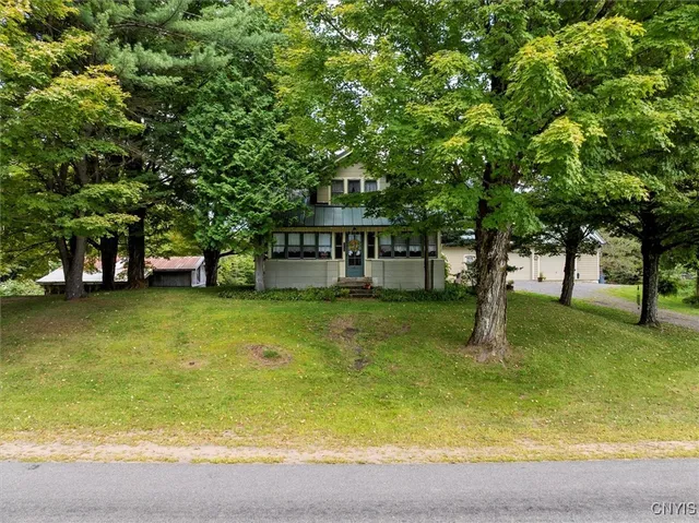$475,000 | 3143 McConnellsville Road, Vienna, NY 13308