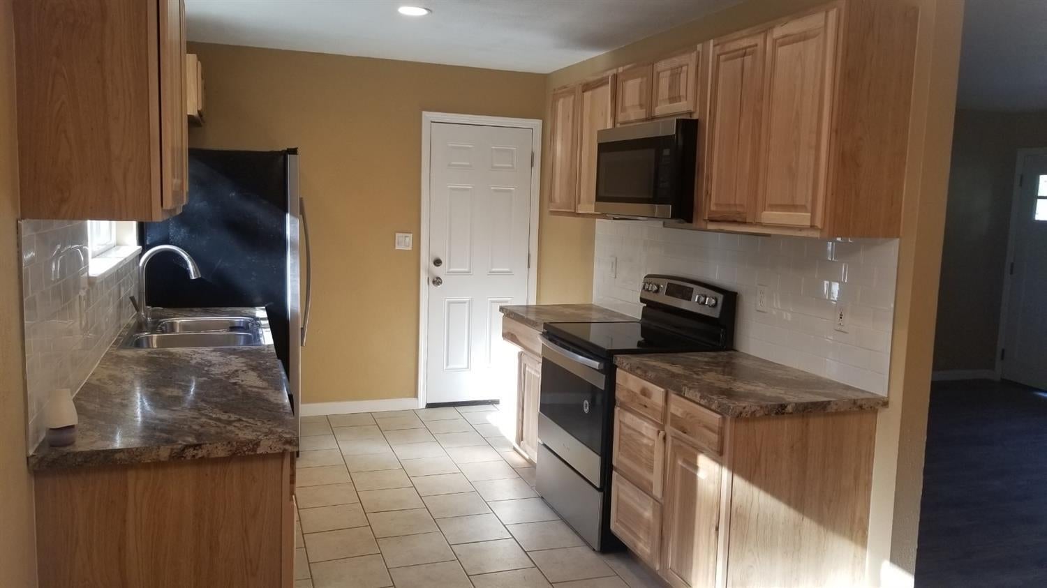 4180 New Hope Road Grants Pass, OR 97527 - Photo 4 of 20 Additional Photo