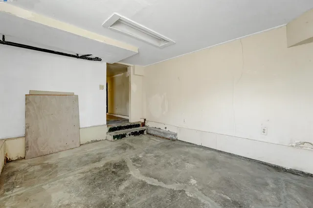 $545,000 | 2713 Coolidge Avenue, Oakland, CA 94601