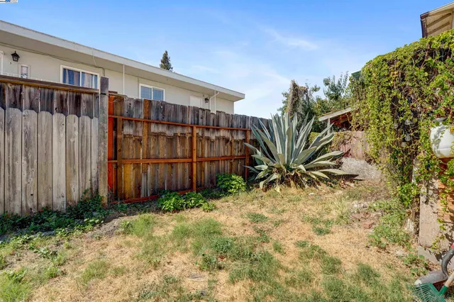 $545,000 | 2713 Coolidge Avenue, Oakland, CA 94601