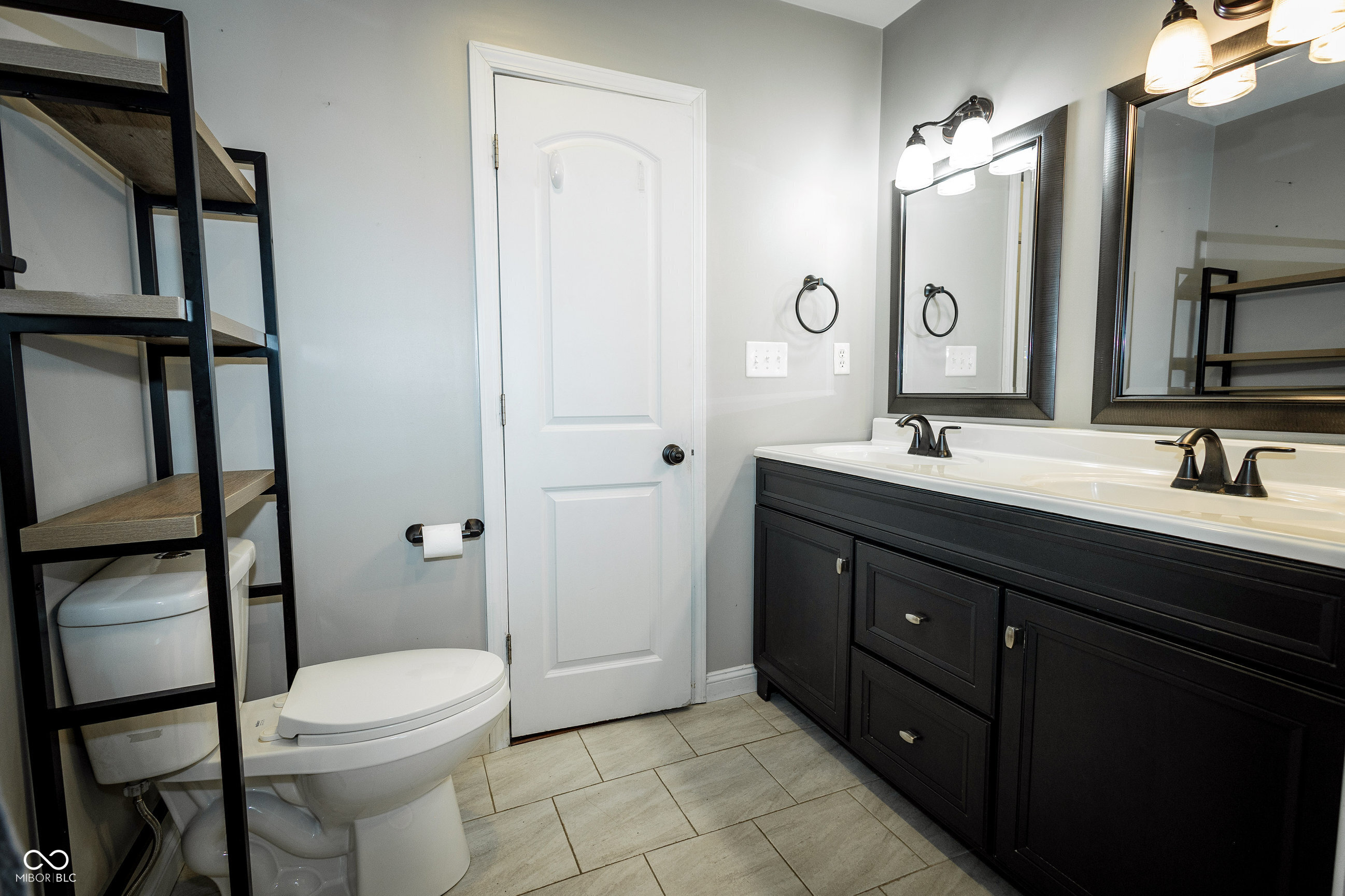 963 West Clinton Street Danville, IN 46122 - Photo 12 of 23