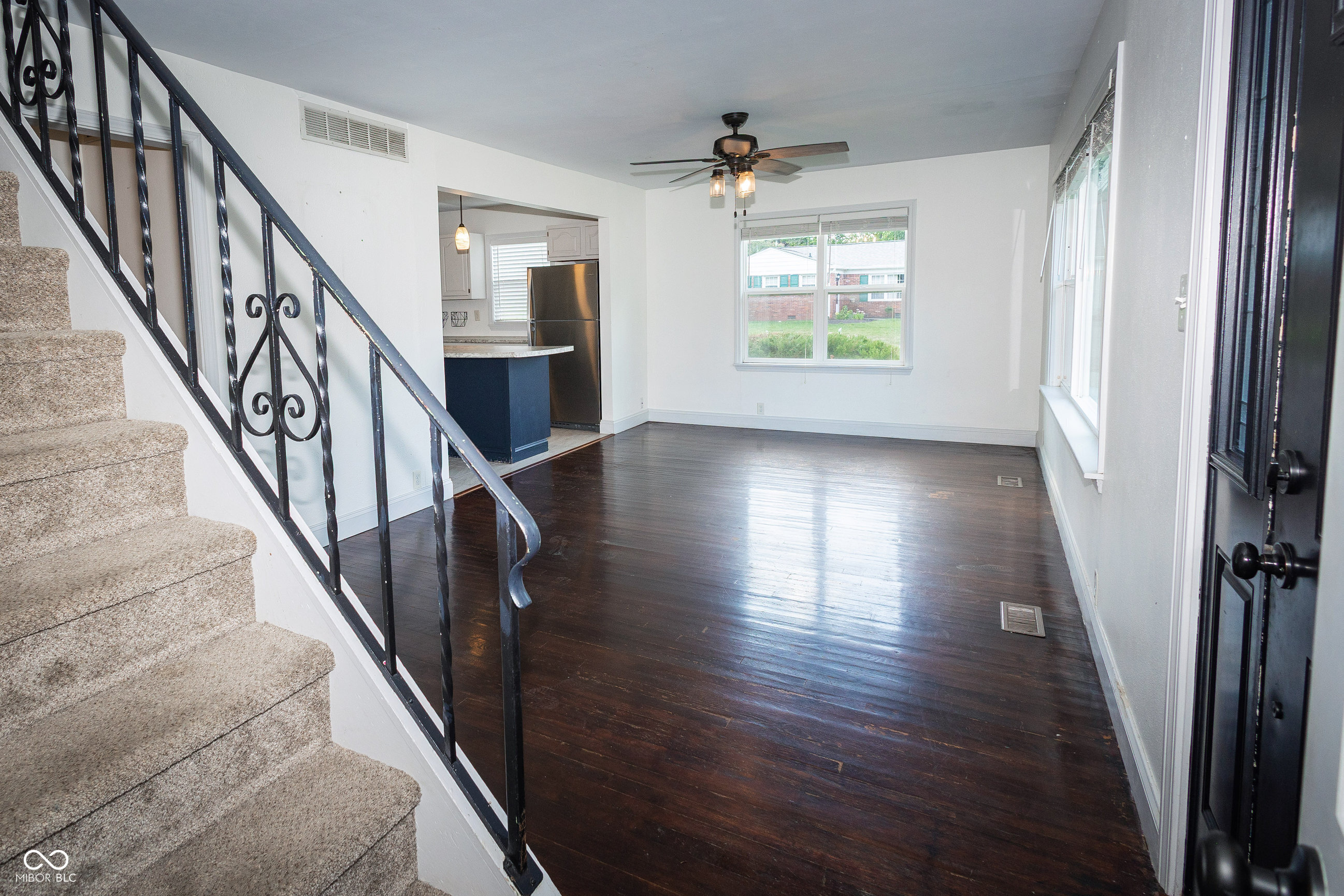 963 West Clinton Street Danville, IN 46122 - Photo 3 of 23