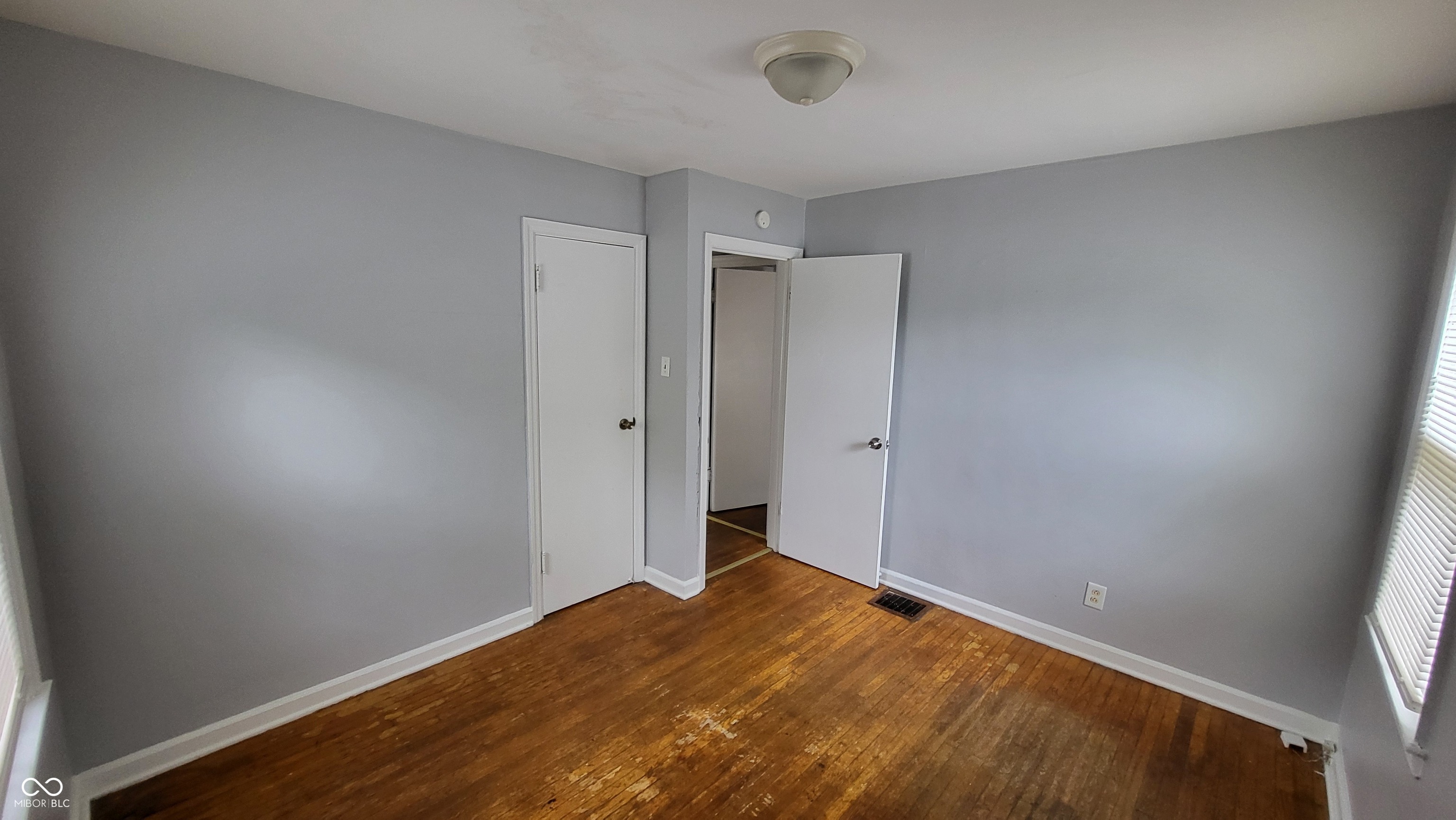 4505 East 21st Street Indianapolis, IN 46218 - Photo 10 of 15