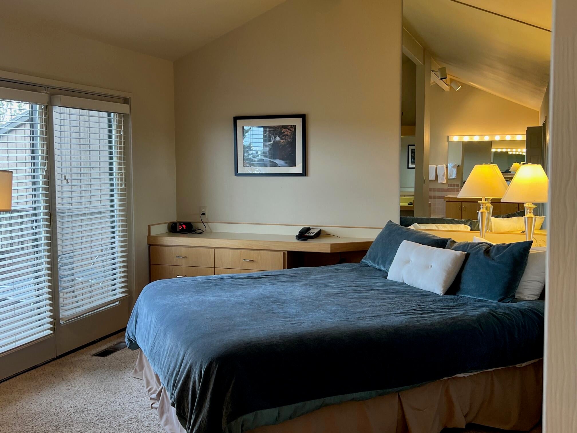 1850 Redtail Hawk Drive, Unit RV53I Redmond, OR 97756 - Photo 28 of 36 IMG_9246