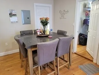 $3,300 | 118 Foster Street, Unit 2, Peabody, MA 01960