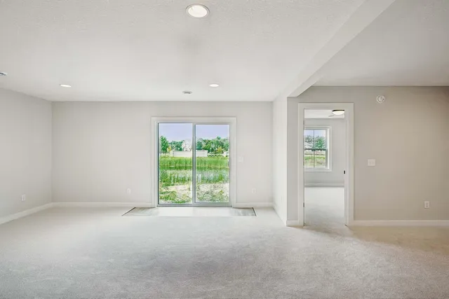 $904,110 | 5830 Freeland Court North, Hugo, MN 55038